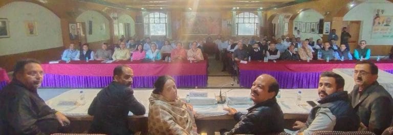 Meeting-at-Rajiv-Bhawan-1