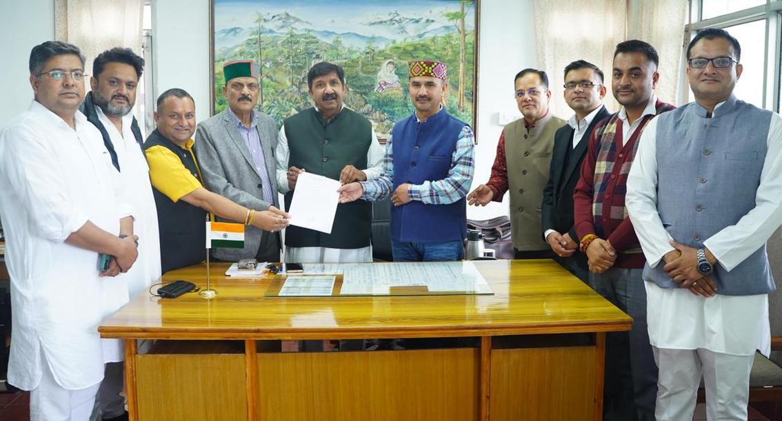 Honble-MLAs-at-Vidhan-Sabha