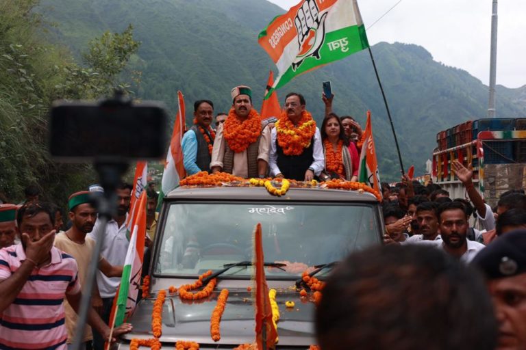 Berojgar-Yatra-at-Shillai