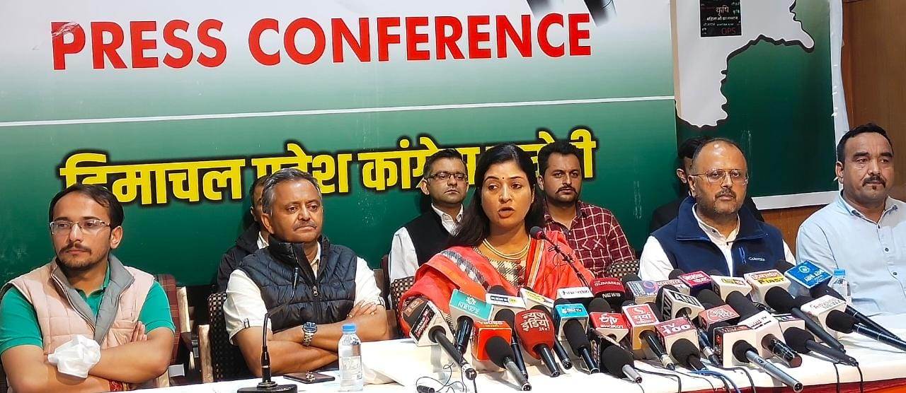 National-Spokespersn-Smt.-Alka-Lamba