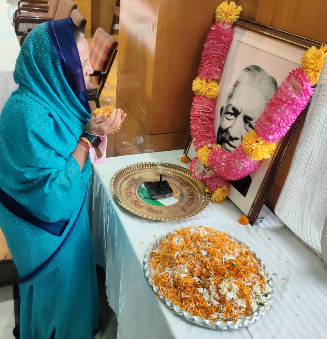 Tribute-to-Dr.-Y.S.-Parmar