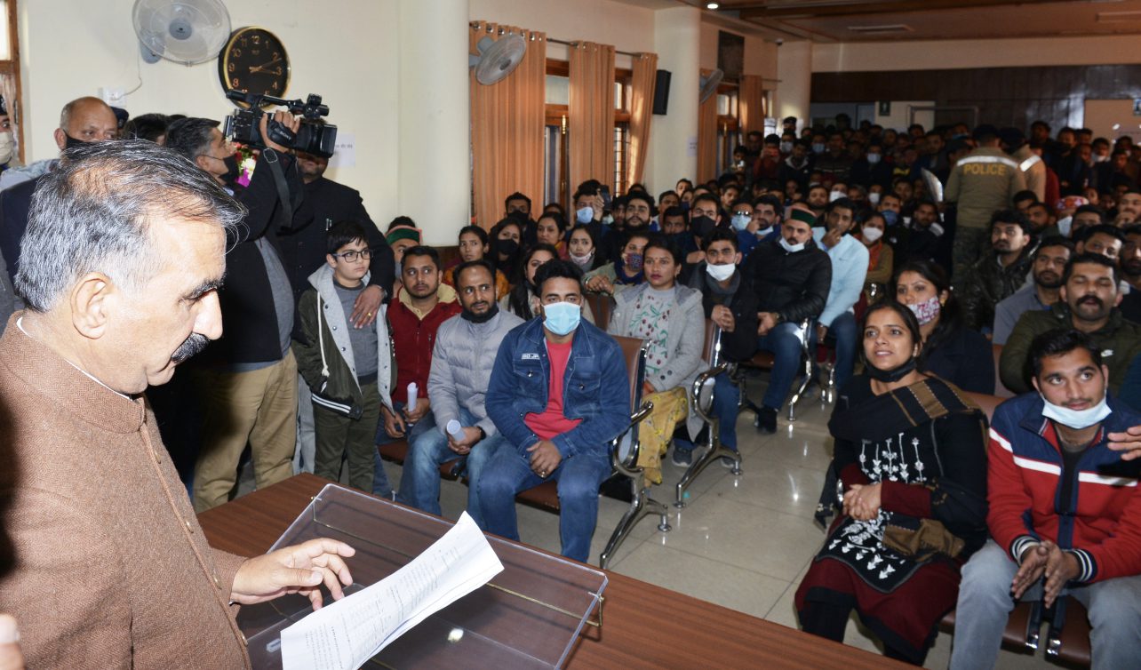 4B057B9D-B310-403D-A516-78DE24E43F27