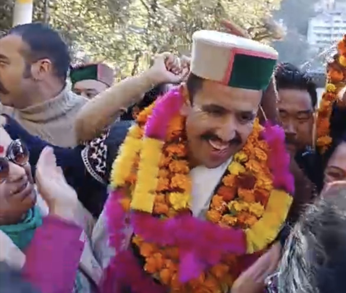 4ED0FBC9-3EA7-4381-B05F-D444DDDF7E0B