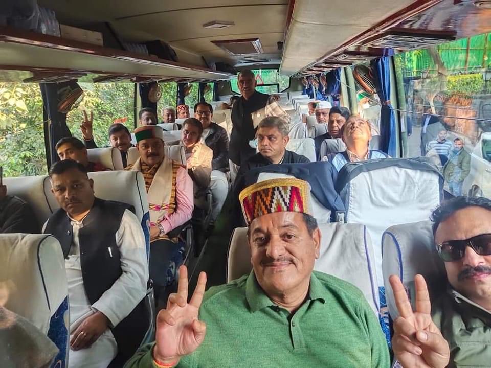 51BD774A-E2FD-4B08-B22F-F01124FE5010