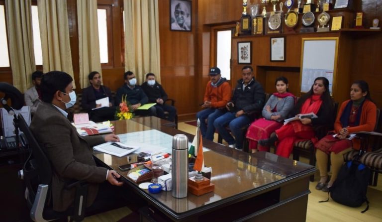 64E35B9F-63F6-4D73-AA69-F2A6628B14D0