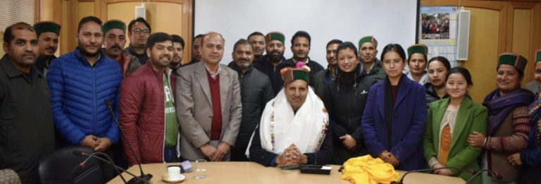 CA095667-B4F3-41FF-9B3A-FCD723826DF8