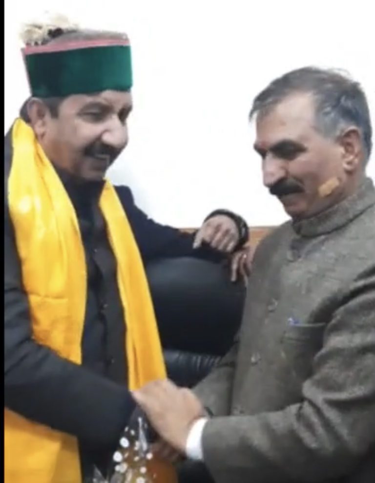 FB33B1DF-E913-4D03-98F8-9BCA2C859BB5