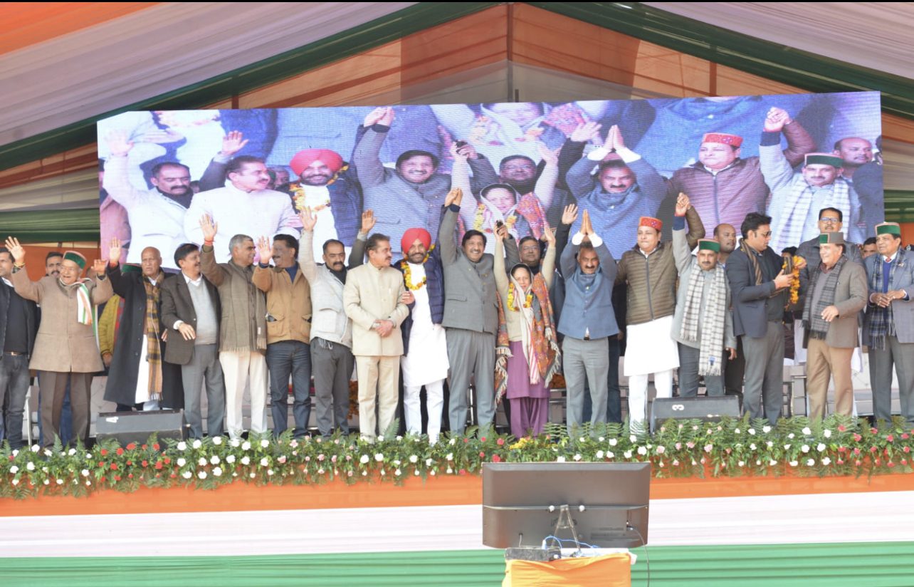 35427707-B423-4E43-AFD9-4D1FC7D981A9