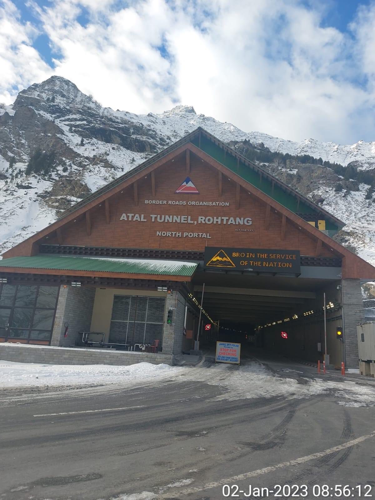 4EC31FFC-182F-437D-BB73-79D5AB994107