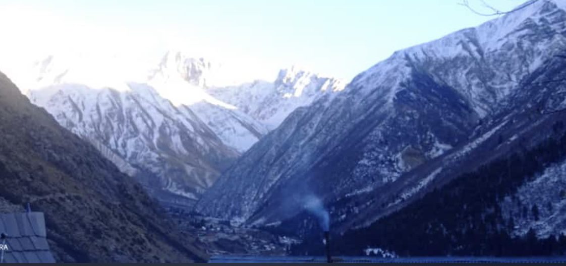 8F137ABC-34A3-4C18-82A0-940025464BA5