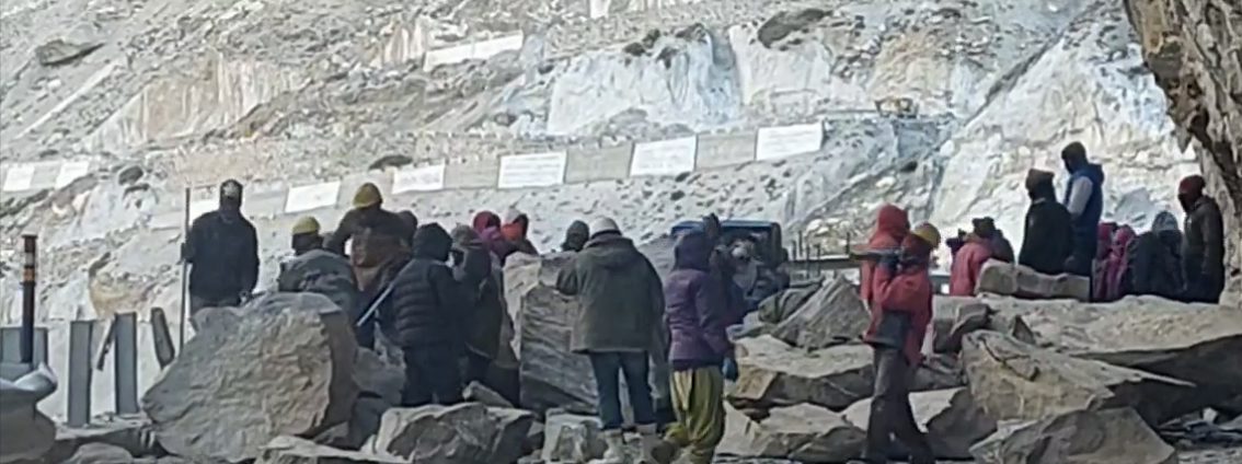 93634FAD-92B5-409E-9FAB-BBFDC8437B42