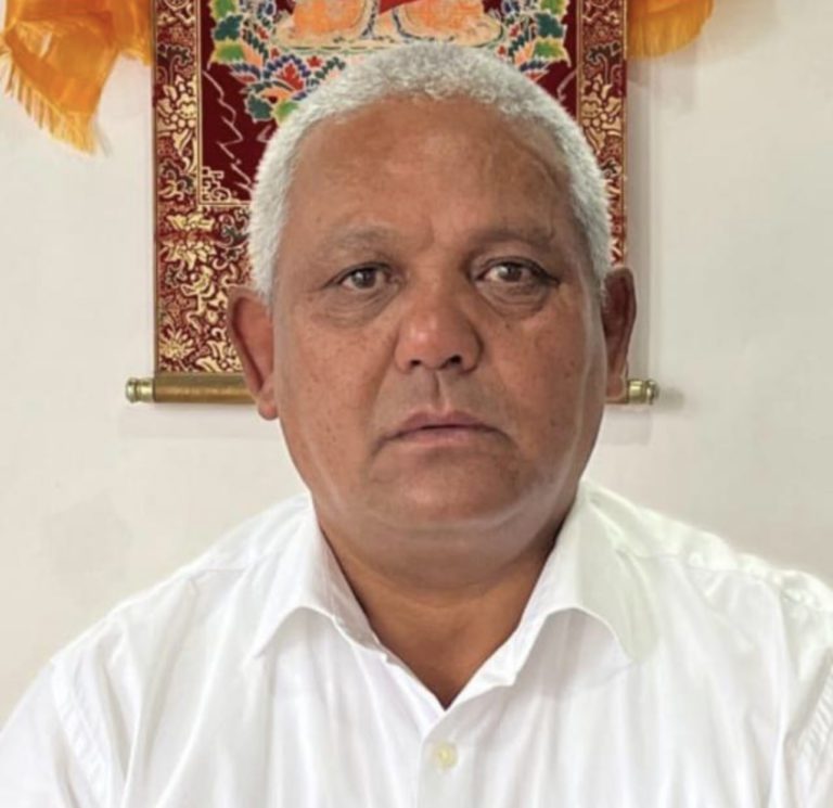 DE3B71D2-5C25-40CD-88E8-CC20D70668F1