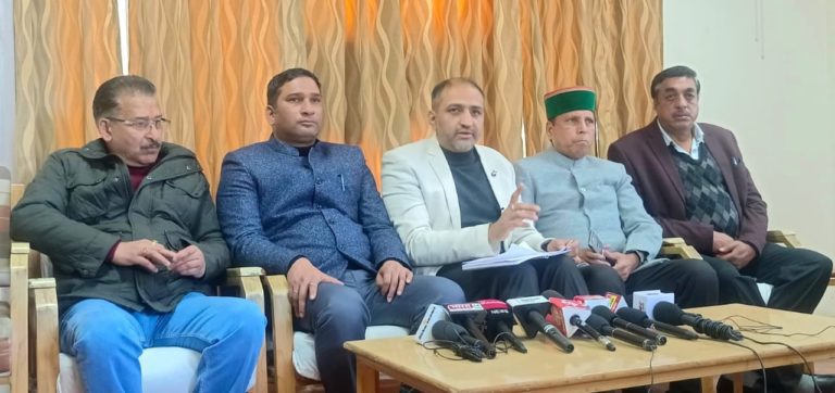 FCCE3921-B25F-4C3B-A330-8E49DA453DC6