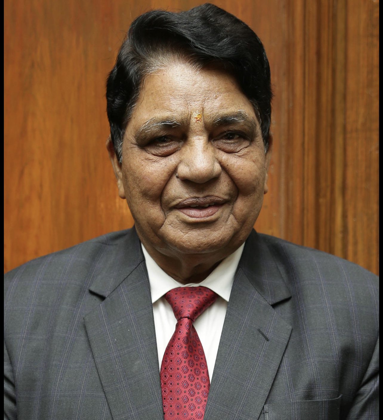 2AE92CB6-B872-4B7B-AD8A-003C8A5DA8CE