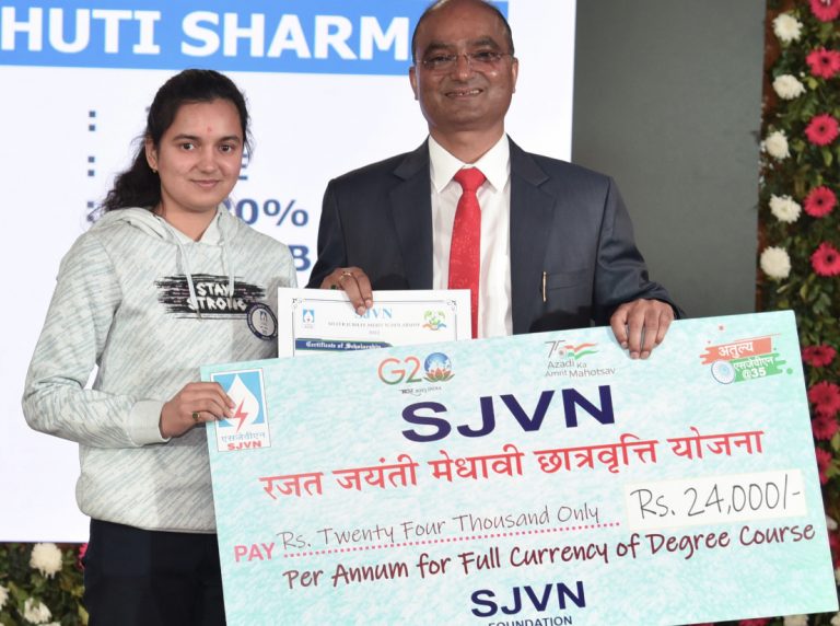 7A07330F-4E95-4535-A033-18763F4CED02