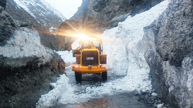 A6331993-AF5B-4E67-A153-DE673117C6F7