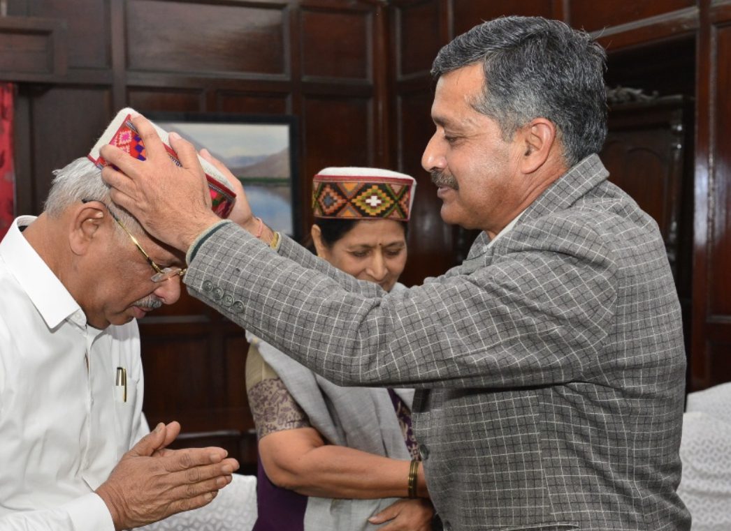 BB200BB9-487E-4956-906F-7EE0E71B05DF