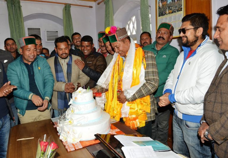 CCC189EF-BF9E-459B-BA6D-3CE541F05E8A