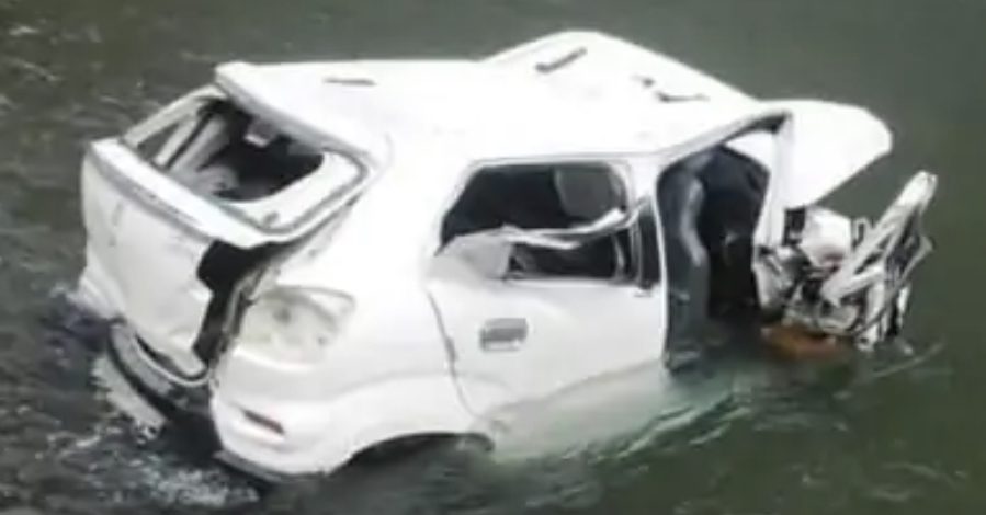 17E1F77D-DB7E-4DBA-AC36-DBD6D915AE19