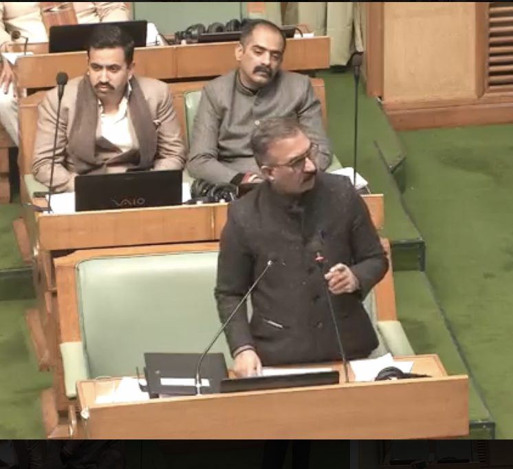 32918FF4-57E3-47EF-BC8E-466894E5B825