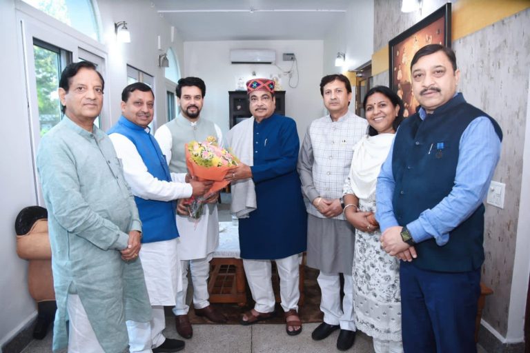 8DEB5CFA-F50F-48A2-913F-90317D9A4E4D