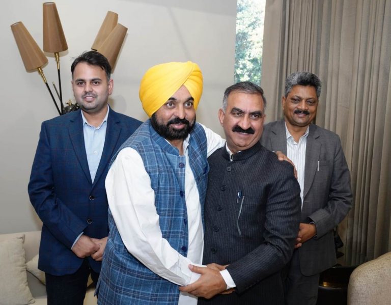 AF88D72A-14D9-496E-8924-8E5B4C726D72