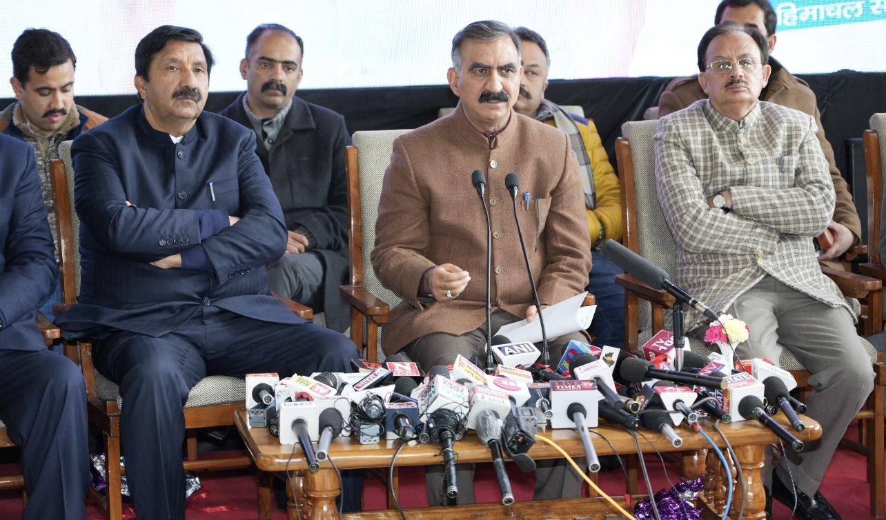 B96AF9BB-7D6A-4C7F-B14D-15650423DA78