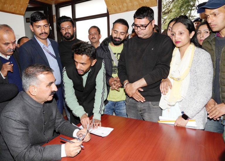 D98DB694-D9BC-4D50-BF29-0E0594932476