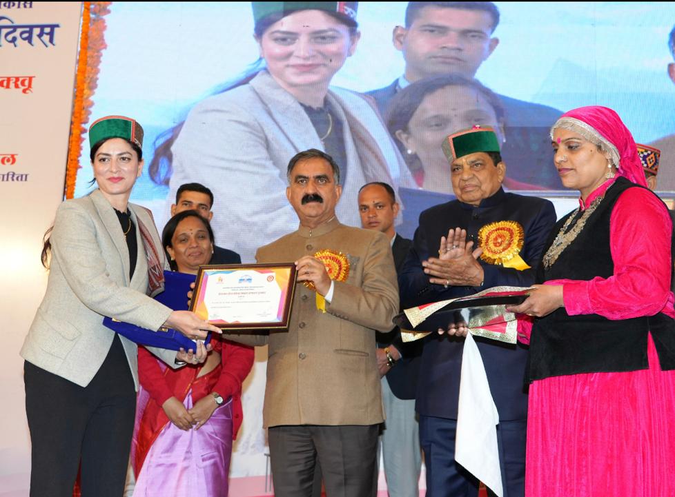 DF3DC51C-EEAA-4867-8C0A-D724D1219EC1