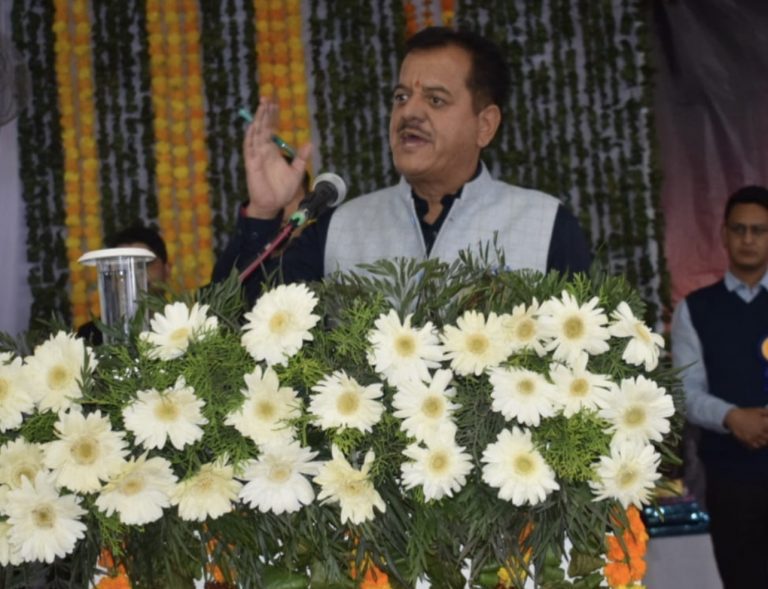 ECDCBCBC-0A14-42DC-A8BD-86BA9CEC90CE