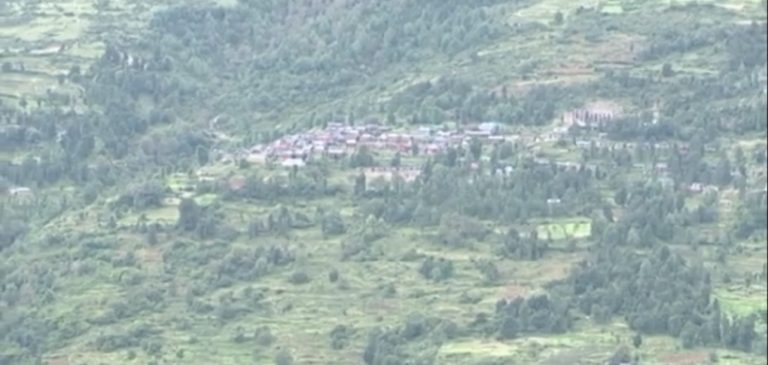 EE487FC0-680F-4341-8F2C-C3B541BEBAA5