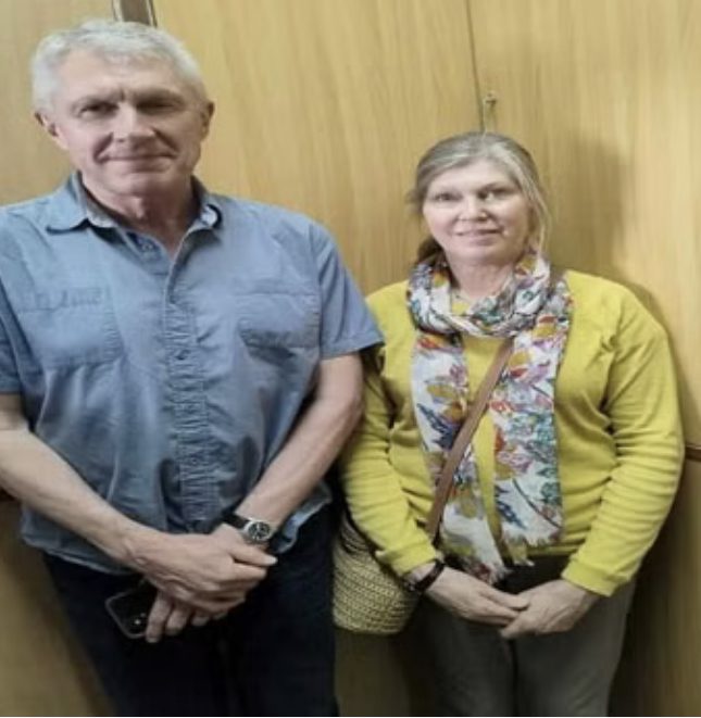 0D4C8870-0F41-49F9-B91A-FE5087E0E2A4