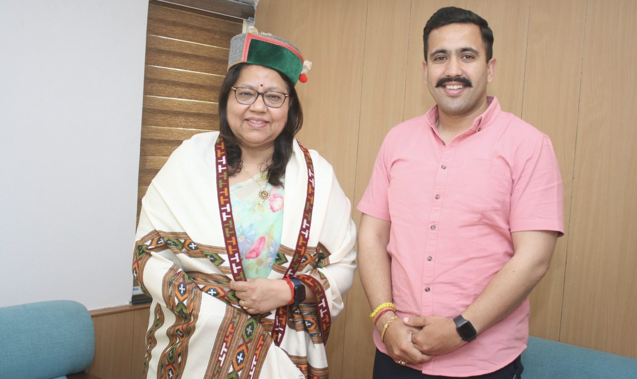 0EEFEB34-458F-4B83-8B0C-7EEA8D7839C4