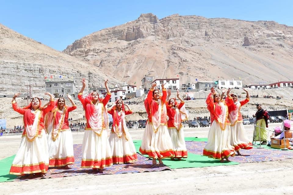 62D9B75B-8C4D-46A6-8C44-36C1369DB424