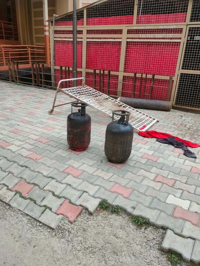 93A81846-DF89-4261-960C-18DCEF05F336