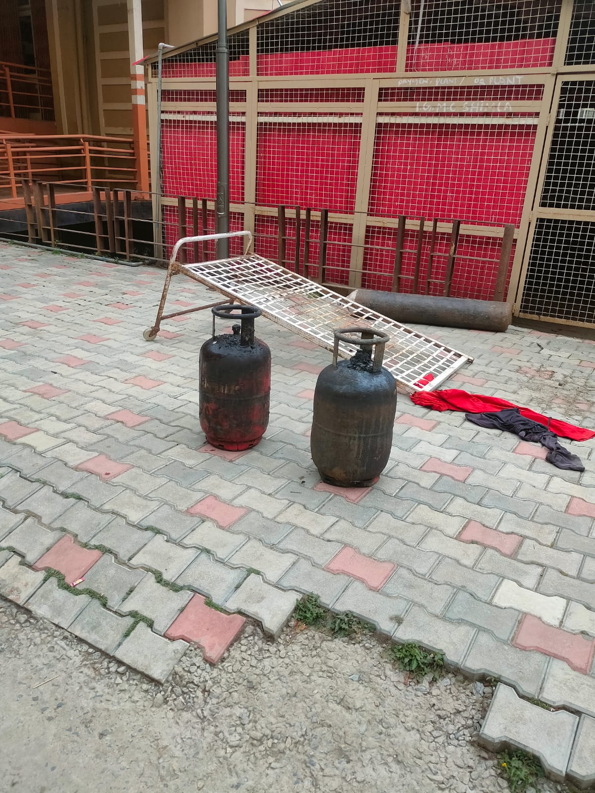 93A81846-DF89-4261-960C-18DCEF05F336