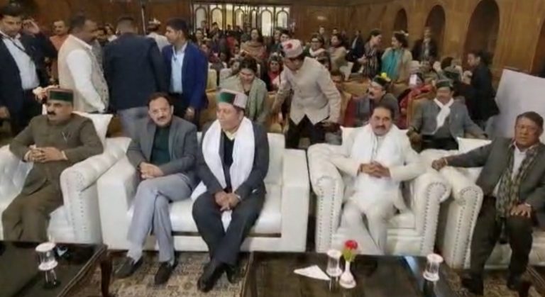 94C90F2D-74CA-42EC-B78E-41585EF6C0D2