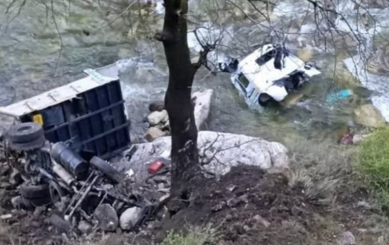 BEEFDAFD-3F10-4680-94E7-A338E93A9926