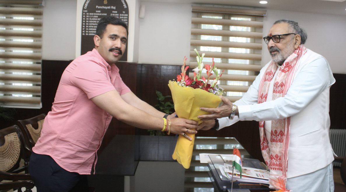 D359CE3A-35C6-4568-9E5D-2DF78A363DB2