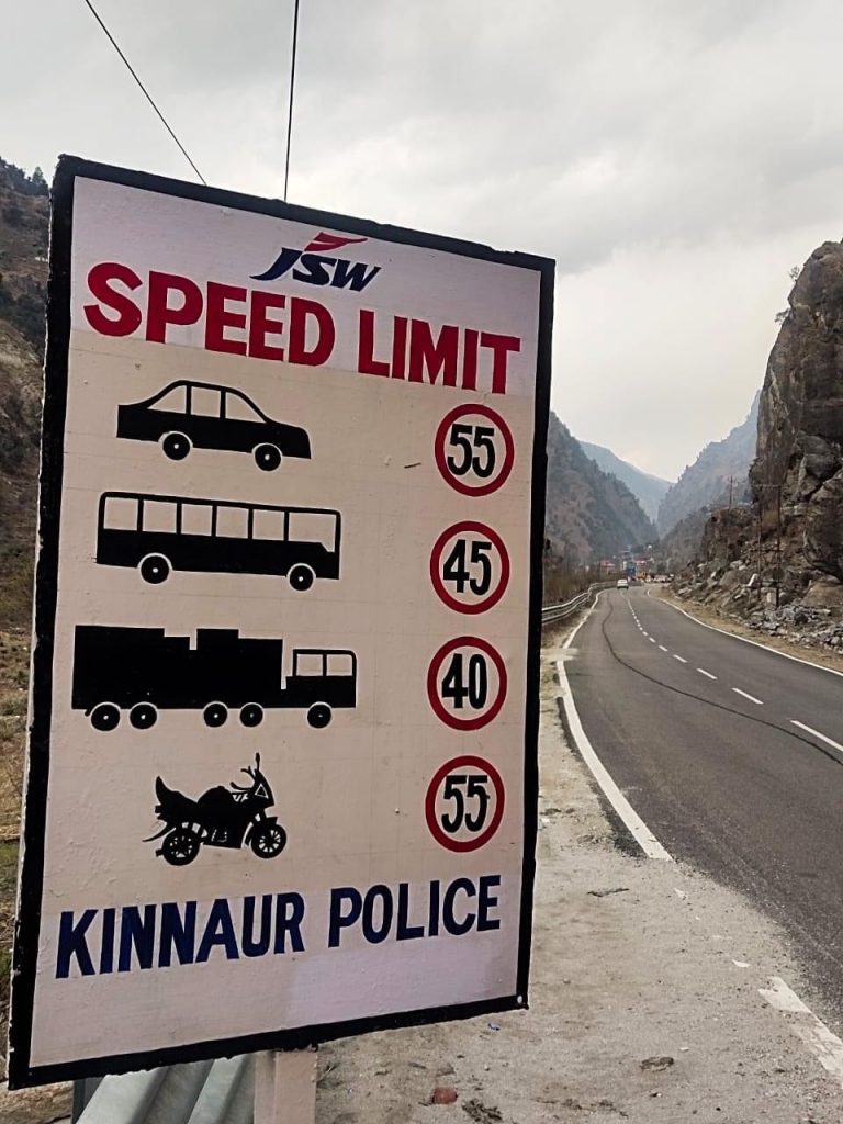 D5F0F3BE-5975-4C27-98E0-52CCD2A95B64