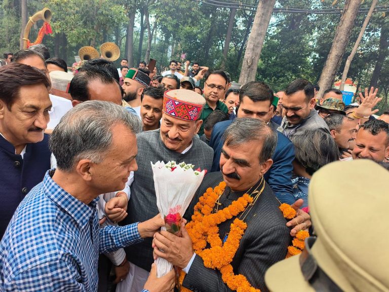 ECC1F59E-A1FF-413C-BDA1-56D84B5000B1