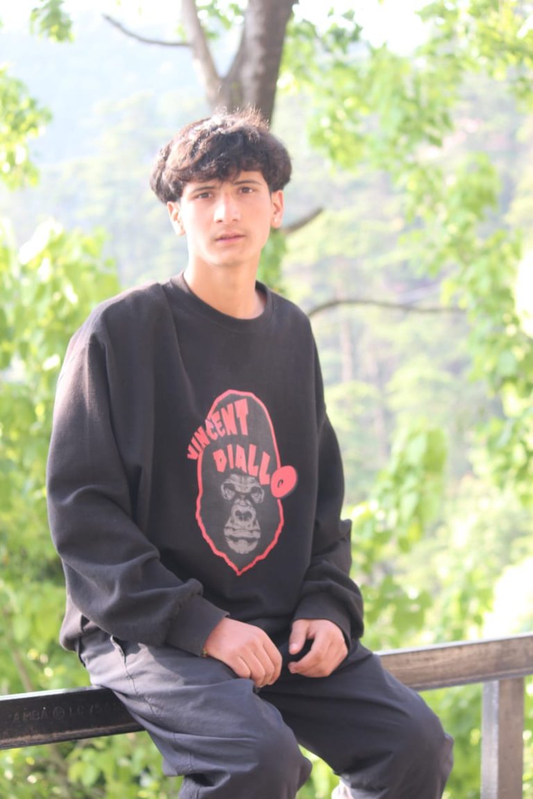 3F5A0010-4F3A-416F-B547-2496C03139D3