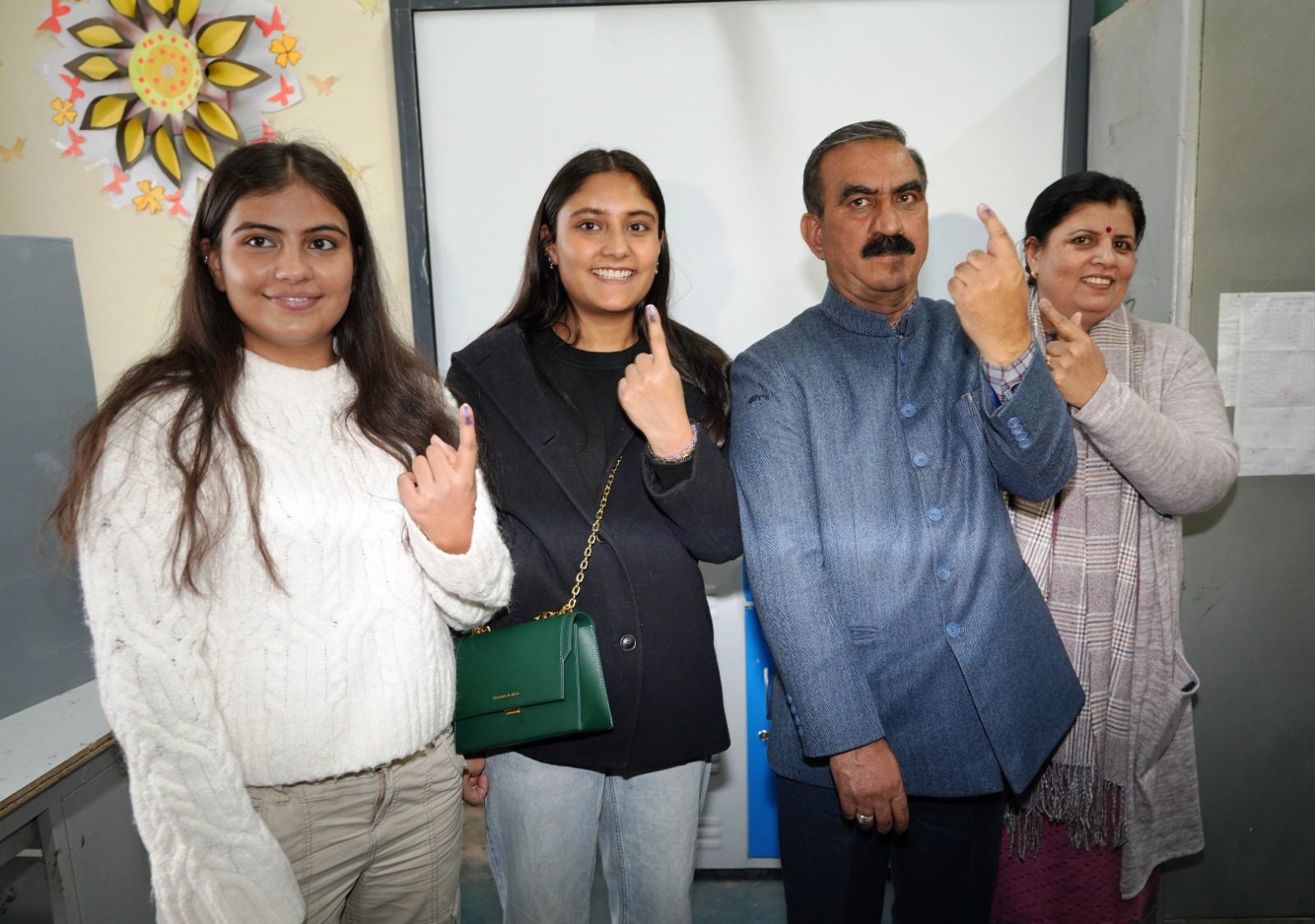 5B60D55B-8EB1-4ECC-965C-9191A6392C75