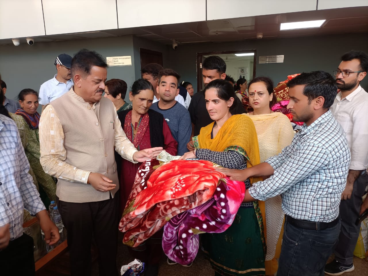 daabb297-49c7-4487-afee-6da13749b7b7