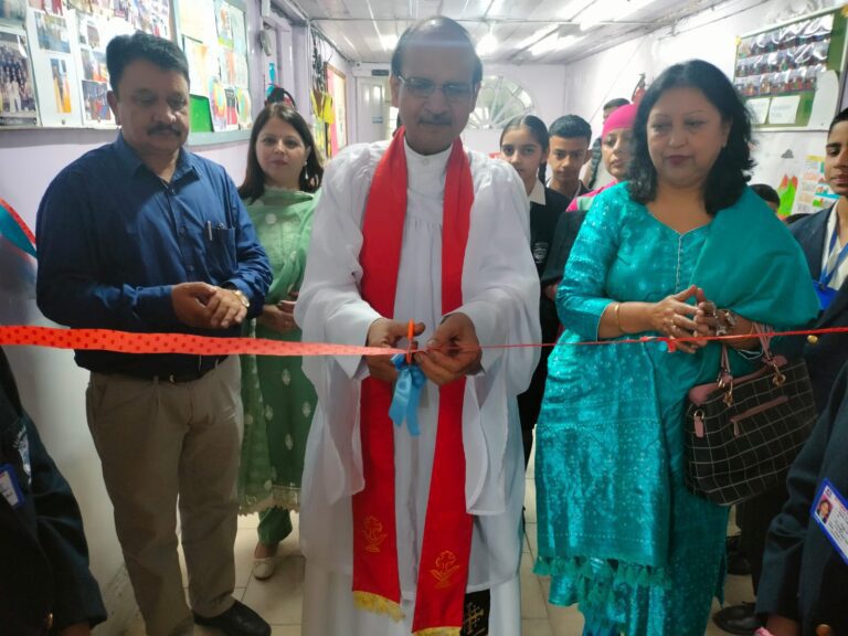 df571273-57bc-4104-a332-72dc12ee606d