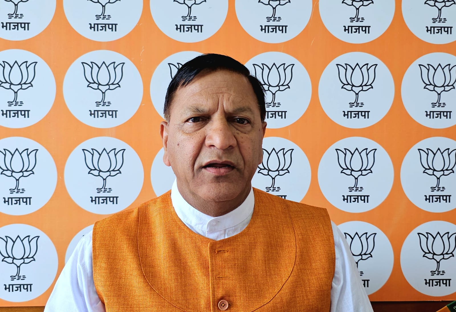 208ed5b2-3432-4faf-a736-5e36363049db