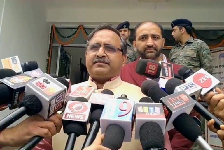 9d9506c3-9ebb-4b0c-9be7-0c0d1bc5bb8d