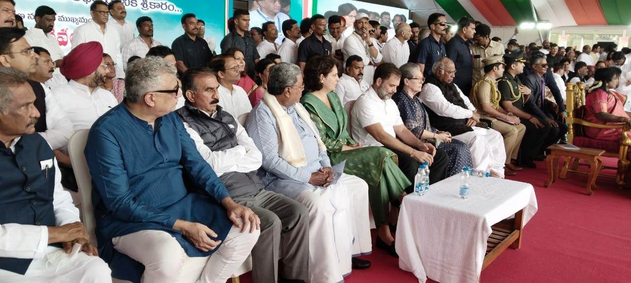 b53a964d-6c69-493f-9fee-f42e76429a43