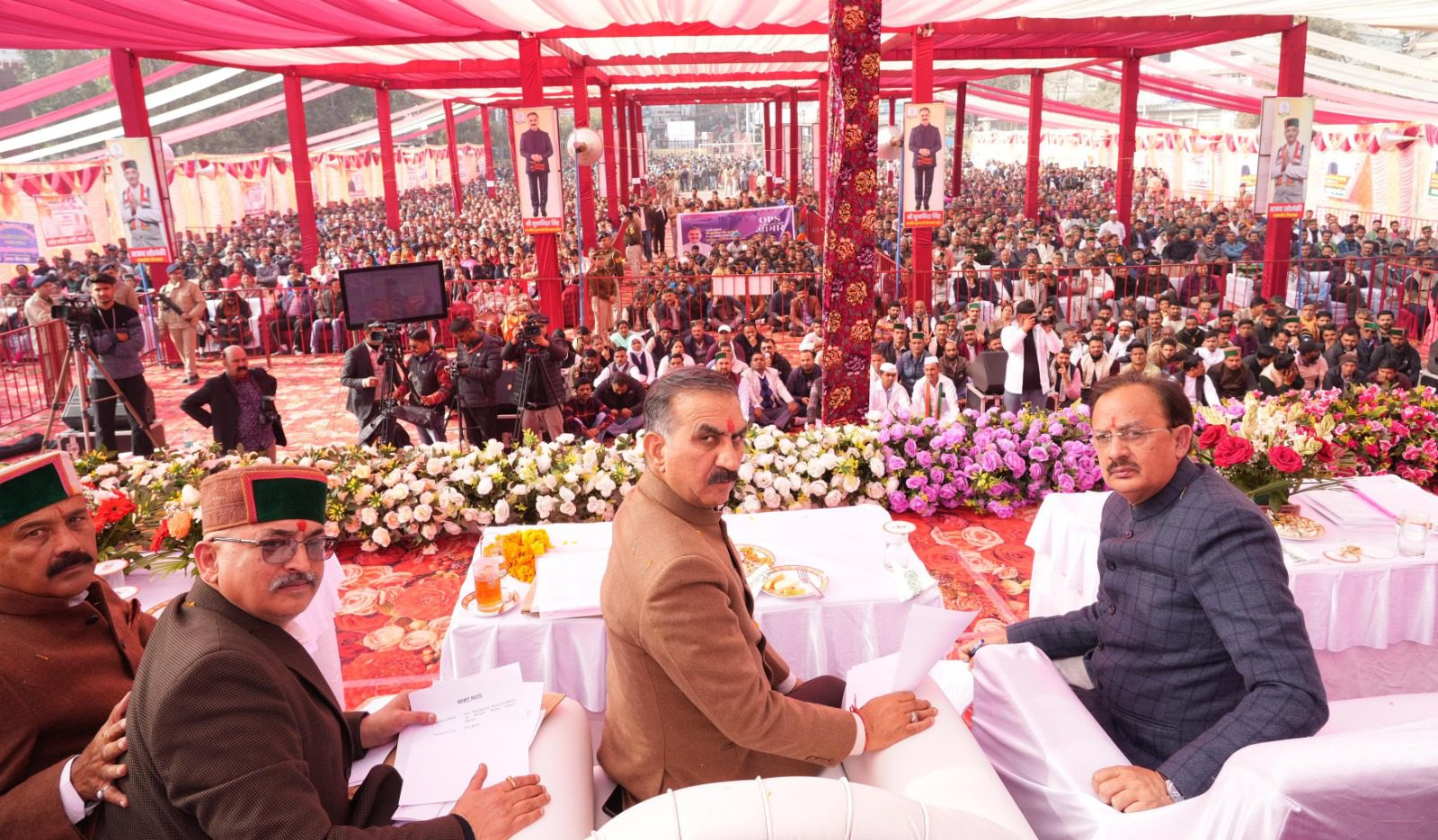 8e6ee8dd-4538-4ea7-8bfa-d2564705e9f2