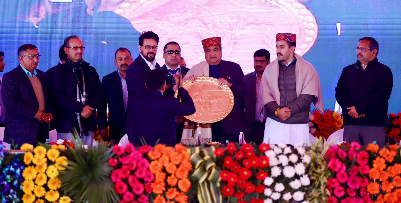 952b2606-9290-4196-894b-9846ba269818